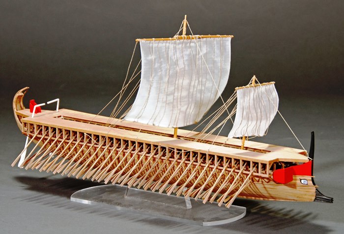 ギリシャの三段櫂船